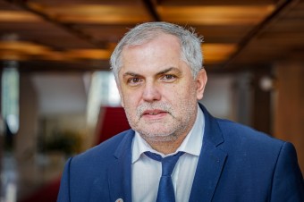 Protesty budú len búrkou v pohári. Koncom úradu zabijeme dve muchy jednou ranou