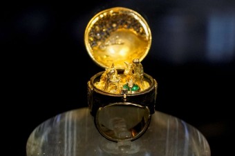 Fotovýber: Súčasťou výstavy 100 jasličiek vo Vatikáne je aj miniatúrny betlehem 