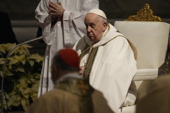 Naše srdcia sú dnes večer v Betleheme, hovoril František na štedrovečernej omši