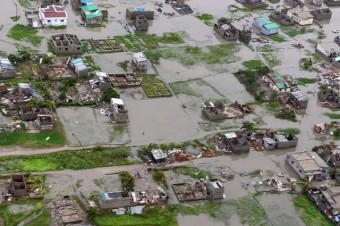 Cyklón Idai v Mozambiku a Zimbabwe pripravil o život 300 ľudí