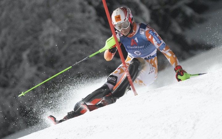 Petra Vlhová skončila v slalome vo Flachau tesne druhá, vyhrala Shiffrinová