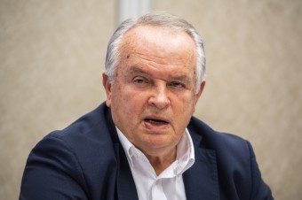 Prestaňte podporovať zabíjanie Slovanov, inak zo západnej Európy urobíme trávnik
