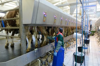 Opozícia zvoláva mimoriadne rokovanie agrovýboru, dôvodom sú platby farmárom
