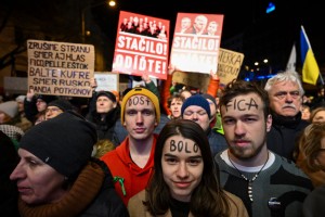 Bratislavský protest bol disciplinovaný a ukázal, že jednota opozície sa takto dá udržať