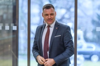 Taraba zrušil dve verejné obstarávania na Vodnom diele Gabčíkovo