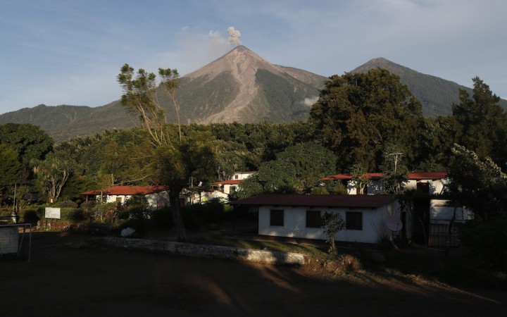 Guatemala: Ťahač s návesom vrazil do davu; usmrtil 18 ľudí