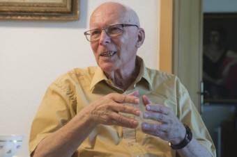 Vo veku 86 rokov zomrel novinár Juraj Alner