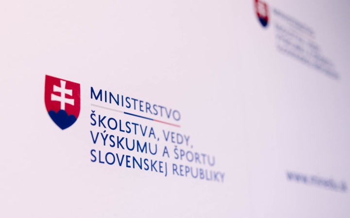 Ministerstvo školstva mení názov aj štátneho tajomníka
