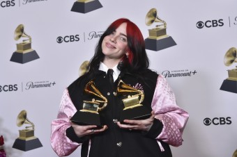Hudobné ocenenie Grammy za najlepšiu pieseň roka získala v nedeľu v Los Angeles