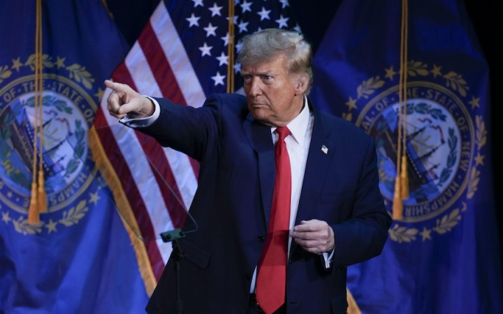 Trump vyzval republikánov, aby odmietli dohodu o návrhu imigračného zákona