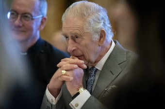 Britskému kráľovi Karolovi III. diagnostikovali rakovinu