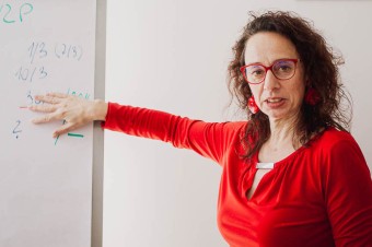 Vláda odvolala šéfku dôležitého úradu. Tá to spája s Pentou