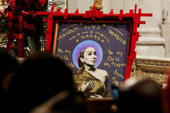 V newyorskej katedrále slávili zádušnú omšu za transrodovú aktivistku