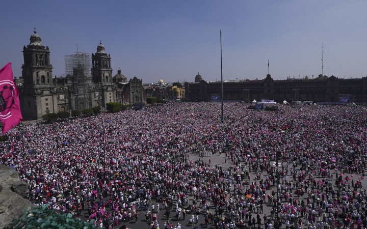 Asi 90-tisíc protestujúcich žiadalo v Mexiku slobodné a spravodlivé voľby