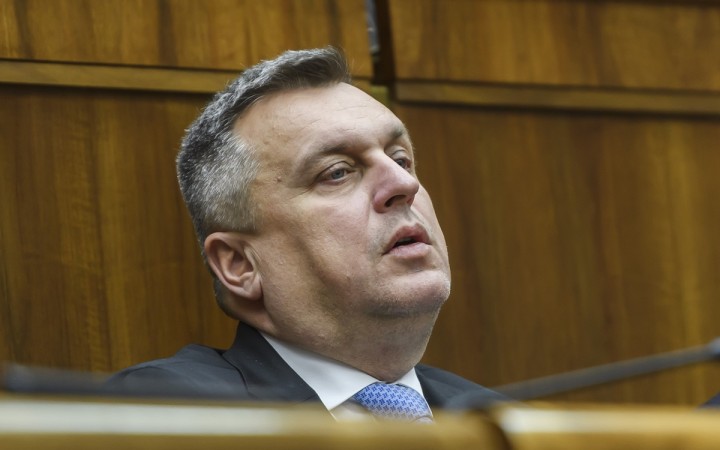 Šéf SNS vraví, že bol na výstave Expo. Matovič je presvedčený, že dovolenkoval