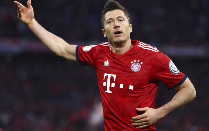 Bayern deklasoval Dortmund 5:0 a je lídrom Bundesligy