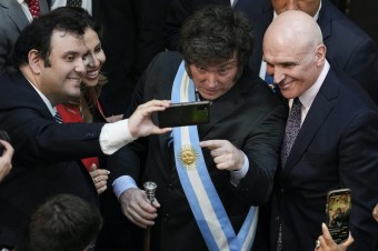 Argentínsky prezident je odhodlaný vládnuť aj bez podpory parlamentu