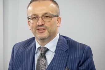 Generálna prokuratúra zrušila obvinenie exriaditeľa SIS Pčolinského aj šéfa NBÚ