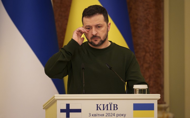 Volodymyr Zelenskyj označil váhanie Západu s pomocou pre Ukrajinu za neprijateľné
