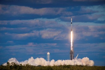 Južná Kórea vypustila z USA svoj druhý vojenský prieskumný satelit