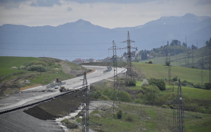 Diaľničný úsek pri Ružomberku chcú odovzdať do užívania do konca roka 2025