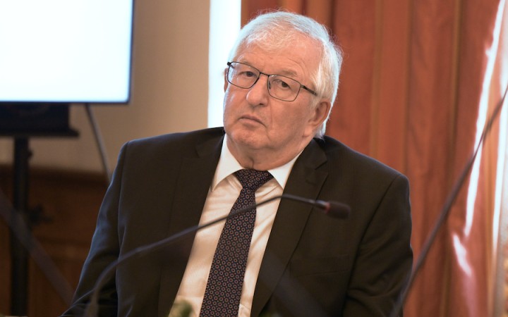 Súdna rada odvolala predsedu, za návrh hlasovalo desať členov