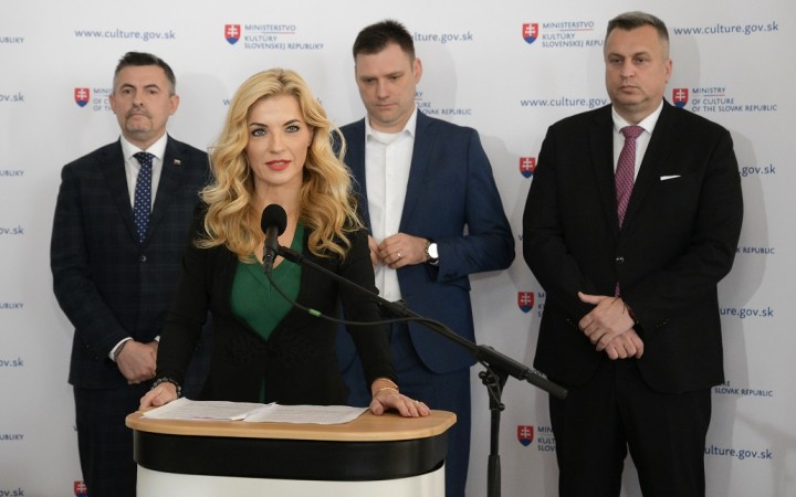 Šimkovičovej rezort ustúpil pri programovej rade, adeptom na nového riaditeľa je Machala
