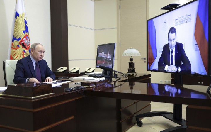 Kremeľ tvrdí, že americká pomoc Ukrajine prinesie iba viac mŕtvych na ukrajinskej strane