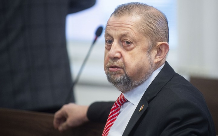 SNS navrhuje za člena súdnej rady Harabina. Taraba jeho názory považuje za extrémne