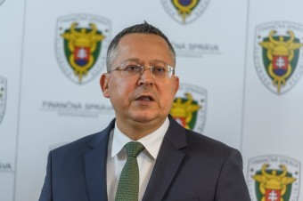 Kamenický chce predávať štátne dlhopisy bežným ľuďom, oplatí sa do nich investovať?