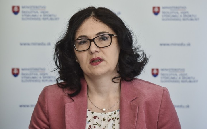 Lubyová ráta s tým, že angličtina zostane naďalej dominantným cudzím jazykom