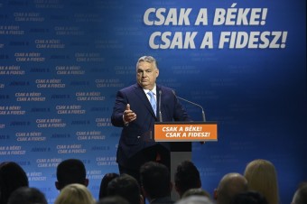 Nedovolíme, aby Maďarov tretíkrát vtiahli do vojny, tvrdí Viktor Orbán
