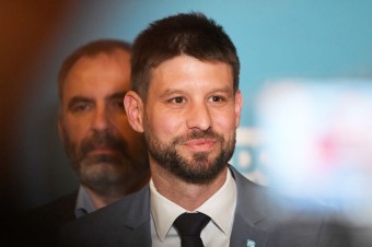 Progresívci chcú prevziať „konzervatívnu rolu“ a robiť ústupky v programe