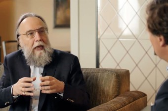 Na čo sa Tucker nespýtal alebo podivuhodný svet Alexandra Dugina