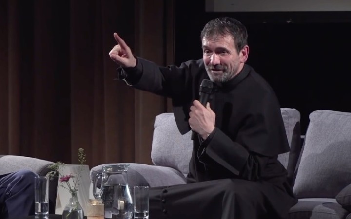 Marián Kuffa v debate o Žakovciach, Harabinovi aj dženderi (video)