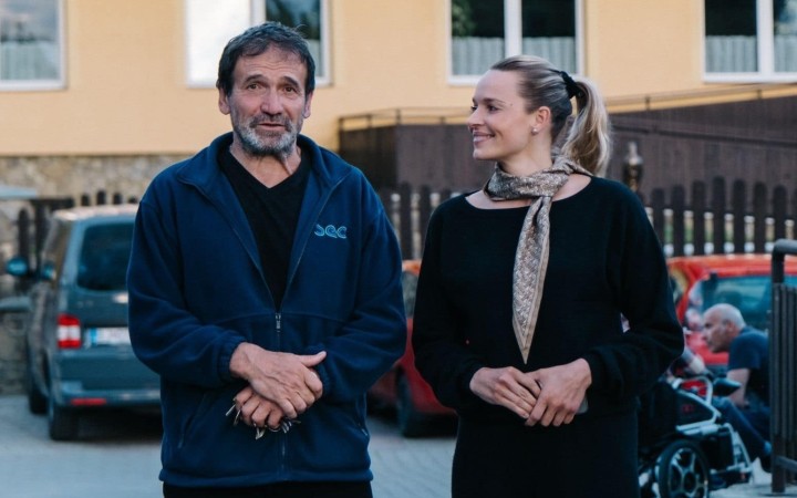 Pred eurovoľbami podporil Romanu Tabák, Štefana a Filipa Kuffu. Biskup vyjadril smútok a chce sa s ním stretnúť