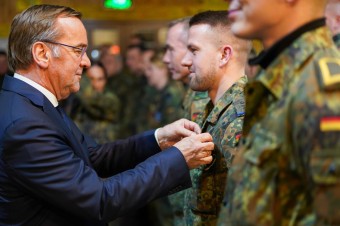 Bundeswehr plánuje zdvojnásobiť delostrelectvo, väčšina Nemcov chce povinnú vojenskú službu