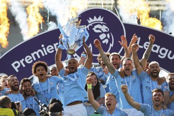 Man City obhájil anglický titul, Dúbravka na záver vychytal nulu 