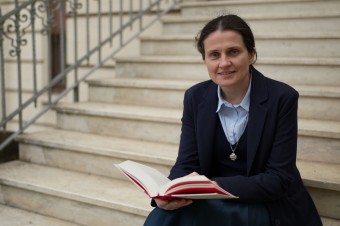 Biblia nedáva jednoduché odpovede. Ponúka mnohoznačnosť, ktorú my často nevieme prijať