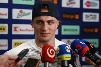 Som človek, ktorý má morálne zásady, vraví Pospíšil a váha, či príde reprezentovať