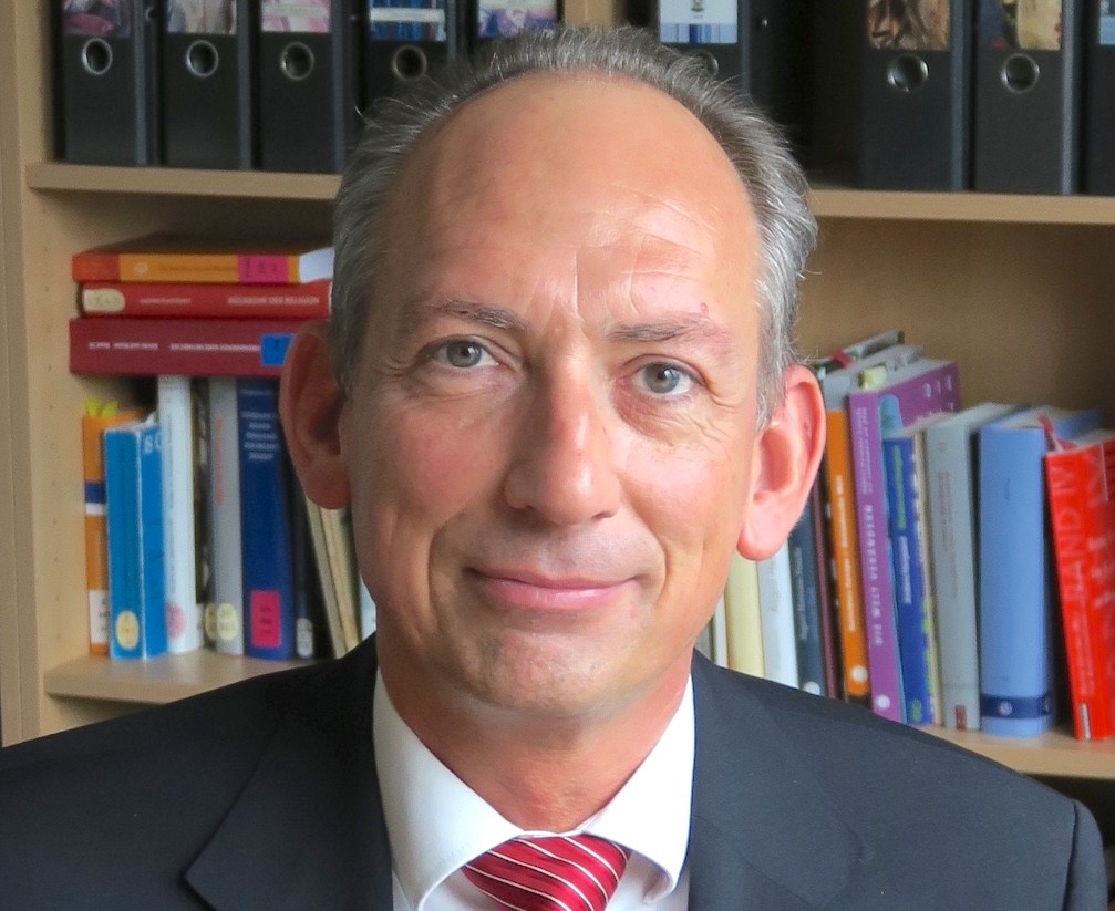 Reinhard Flogaus