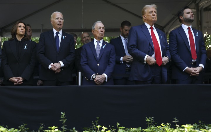 Biden, Harrisová, Trump a Vance si spoločne uctili obete z 11. septembra