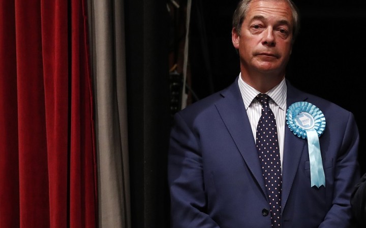 Eurovoľby v Británii vyhrala podľa predbežných výsledkov Strana Brexitu