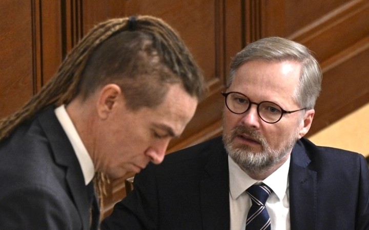 Šéf Pirátov nevie podľa premiéra dokončiť digitalizáciu. Bartoš hovorí o porušení koaličnej zmluvy