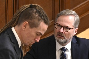 Šéf Pirátov nevie podľa premiéra dokončiť digitalizáciu. Bartoš hovorí o porušení koaličnej zmluvy