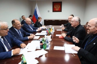 Sergej Lavrov rokoval s vatikánskym štátnym sekretárom Pietrom Parolinom