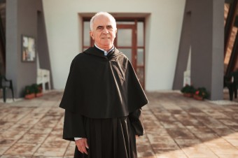 Najradšej som mal Benedikta XVI., pokornejšieho človeka som vo Vatikáne nestretol. Ostal však nepochopený