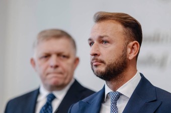 Šutaj Eštok tvrdil, že Fico si objednal správu u tajnej služby, rezort vnútra to neskôr dementoval