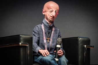 Kto je Sammy Basso a prečo sa oplatí čítať jeho testament