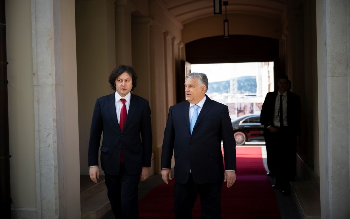 Do boja o spravodlivé voľby sa zapojila prezidentka aj Viktor Orbán